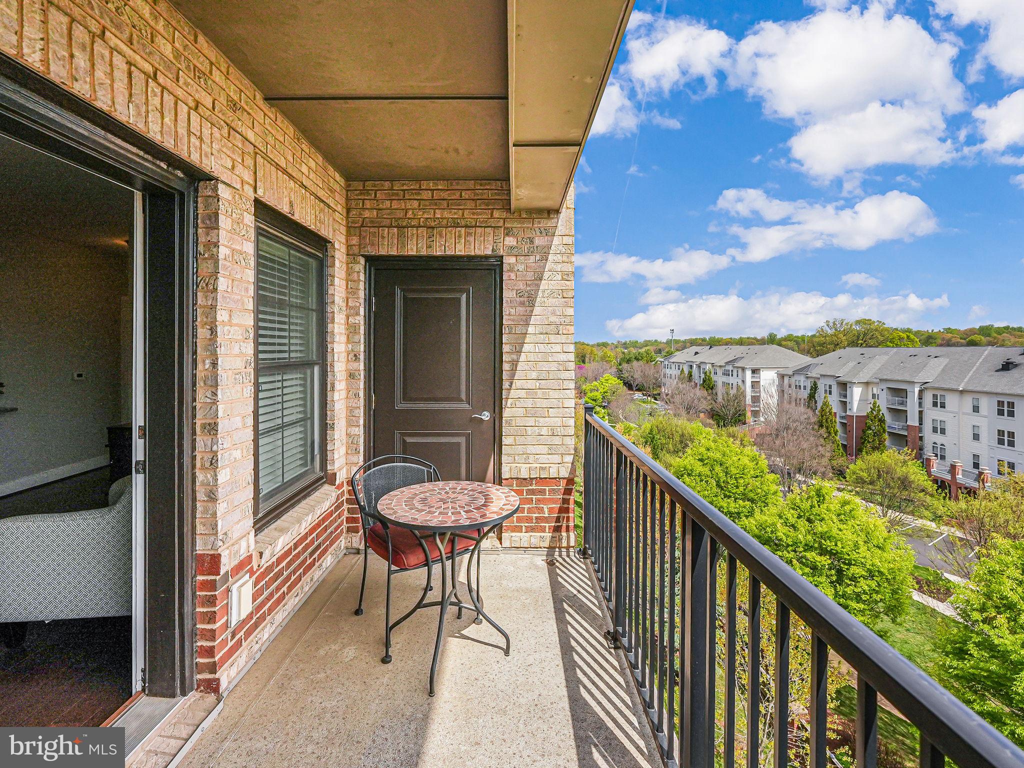 METROWEST - Residential