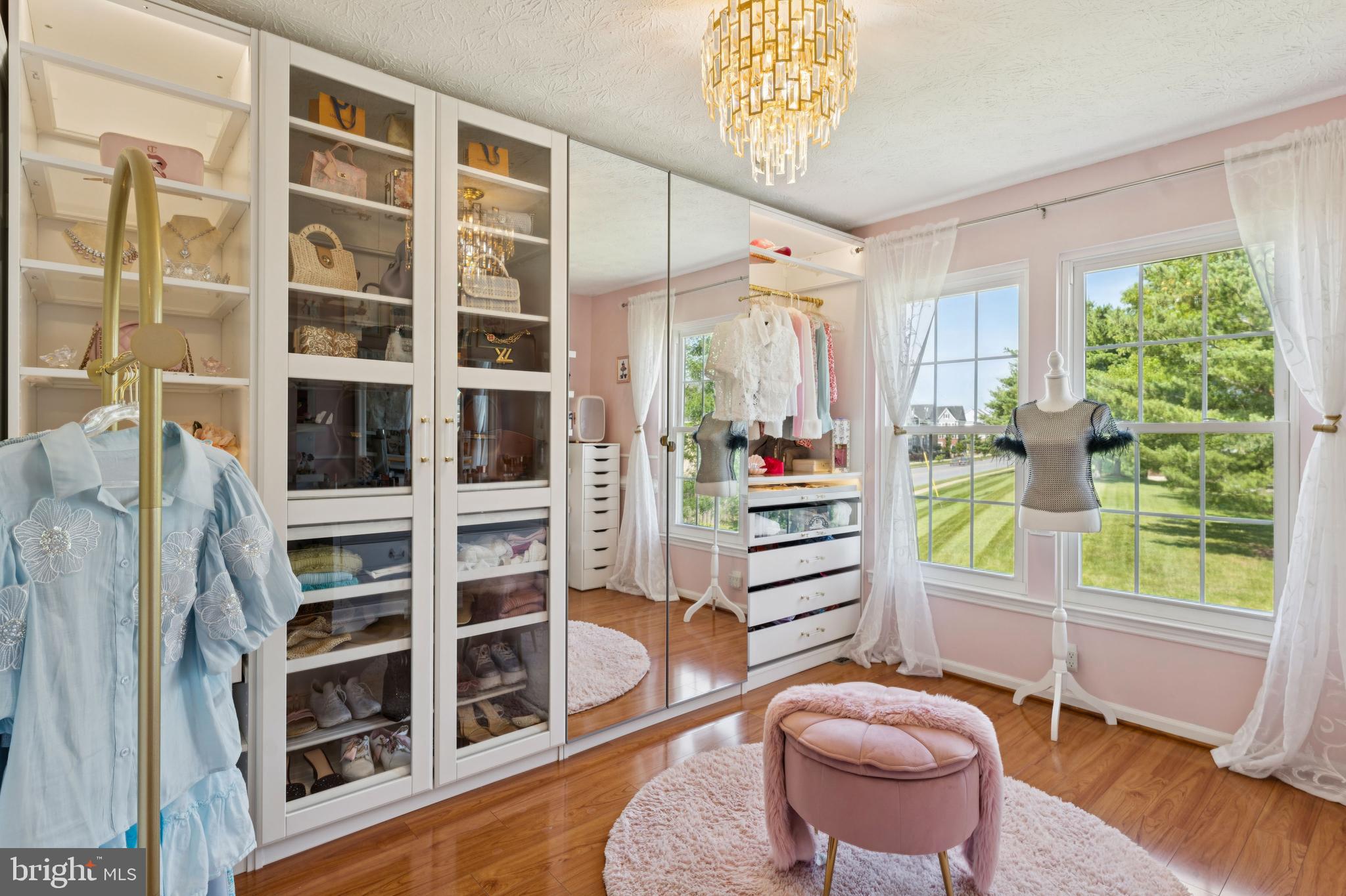 PARKVIEW TRAIL - Residential