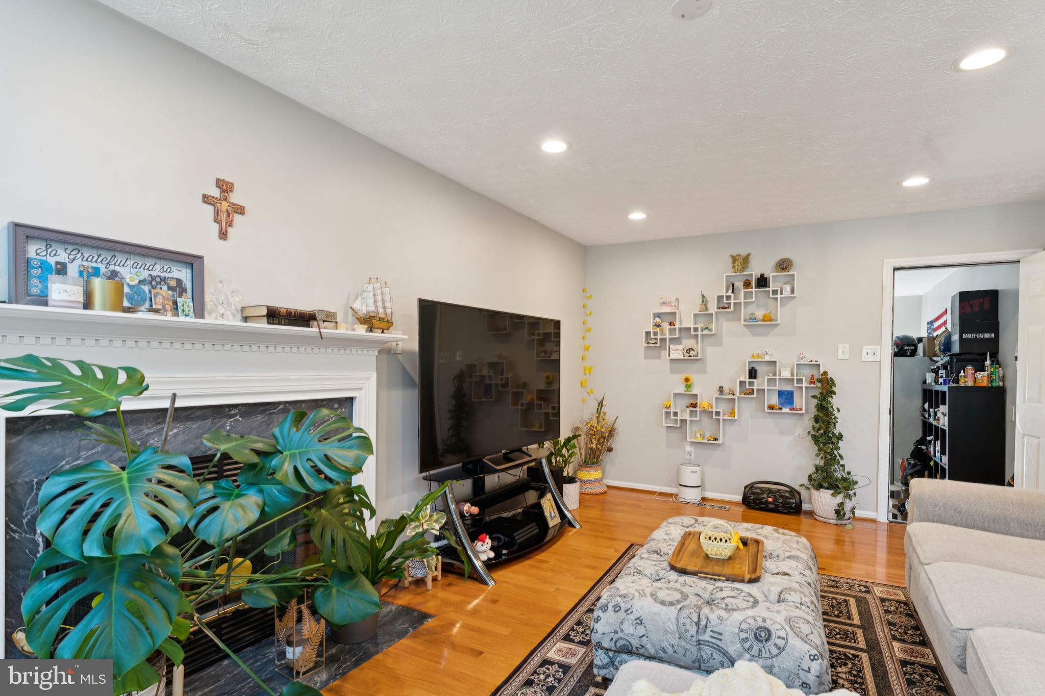 PARKVIEW TRAIL - Residential