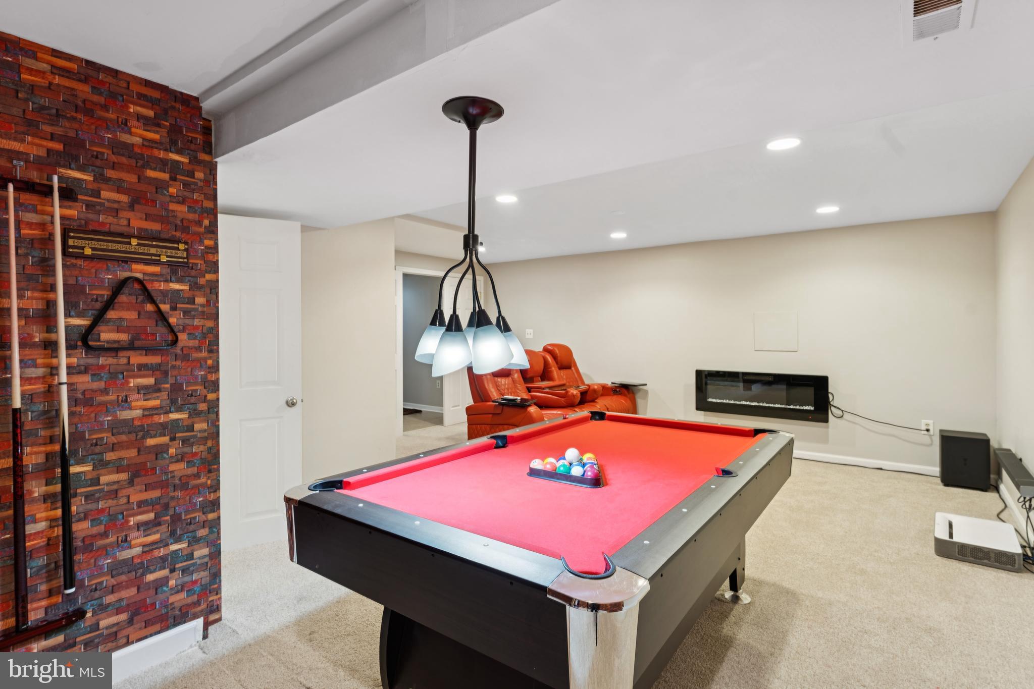 PARKVIEW TRAIL - Residential