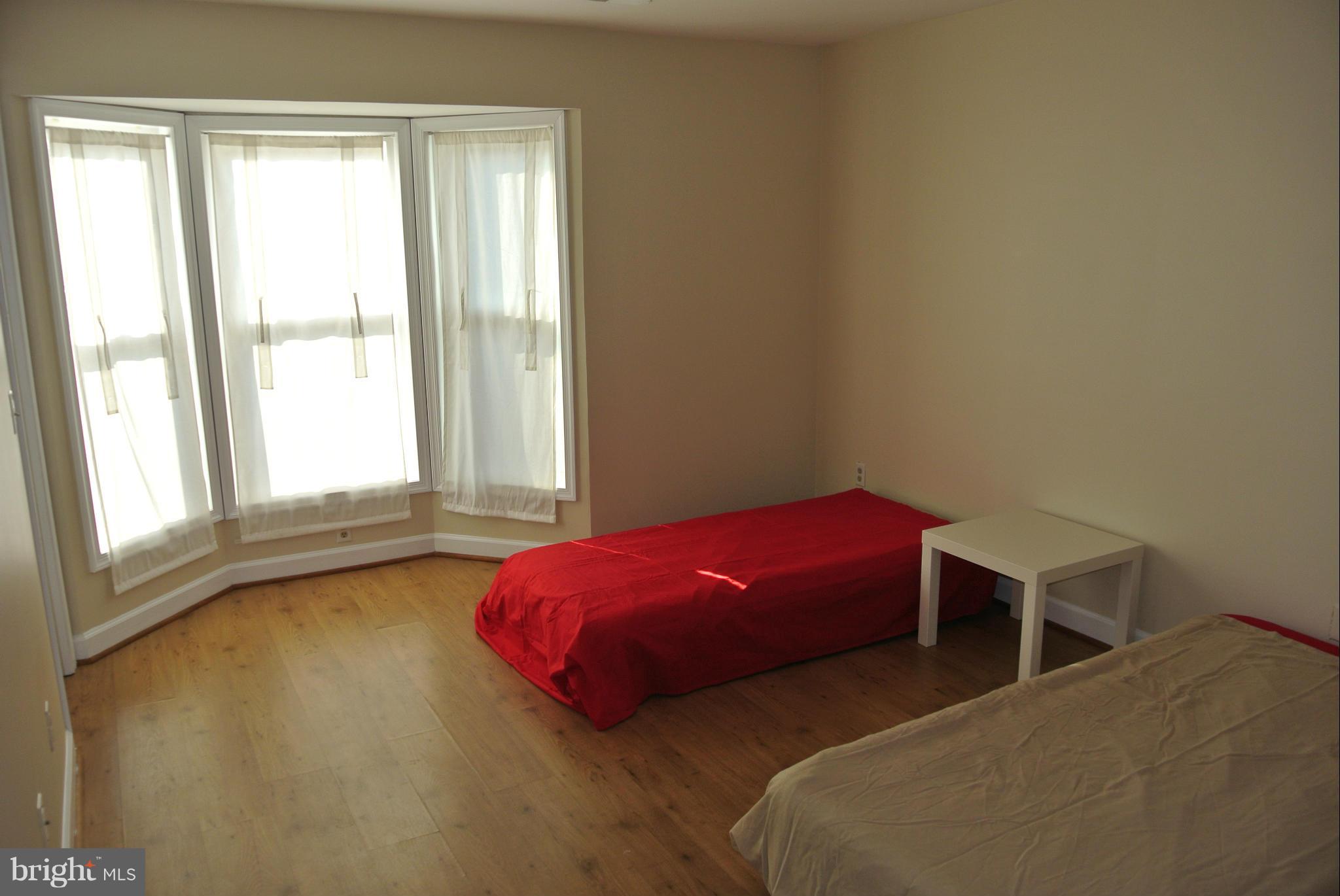 PRINCETON WOODS - Residential