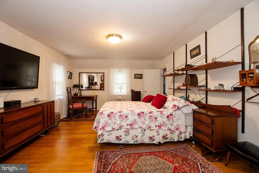 Wynnewood, Pennsylvania 19096, United States, 4 Bedrooms Bedrooms, ,4 BathroomsBathrooms,Residential,Active,202799