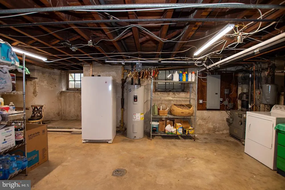 Wynnewood, Pennsylvania 19096, United States, 4 Bedrooms Bedrooms, ,4 BathroomsBathrooms,Residential,Active,202799