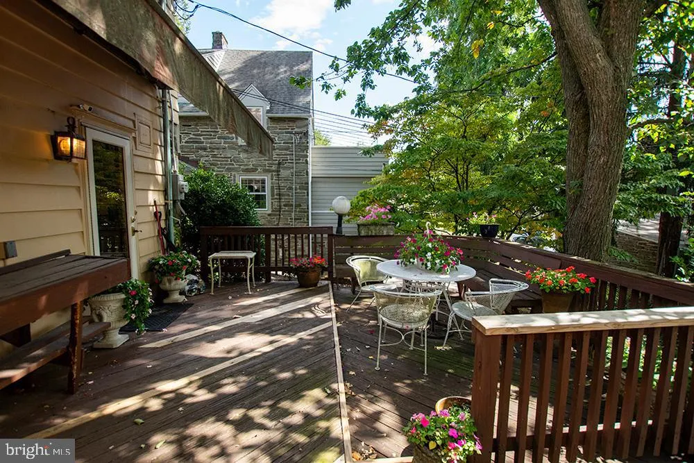 Wynnewood, Pennsylvania 19096, United States, 4 Bedrooms Bedrooms, ,4 BathroomsBathrooms,Residential,Active,202799