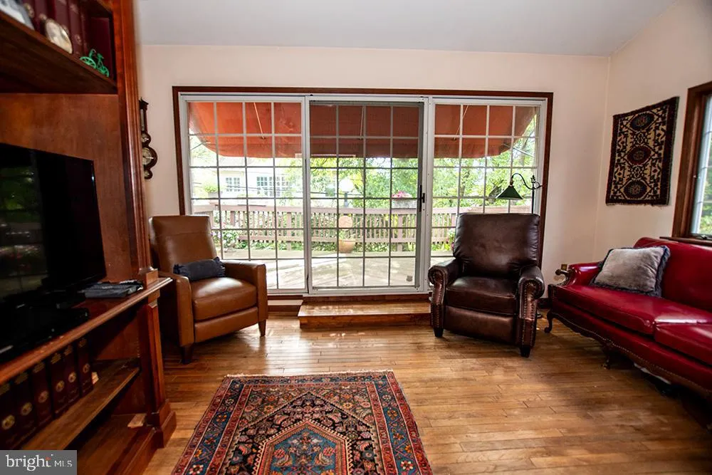 Wynnewood, Pennsylvania 19096, United States, 4 Bedrooms Bedrooms, ,4 BathroomsBathrooms,Residential,Active,202799