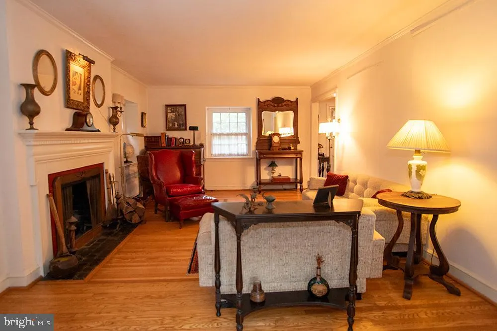 Wynnewood, Pennsylvania 19096, United States, 4 Bedrooms Bedrooms, ,4 BathroomsBathrooms,Residential,Active,202799