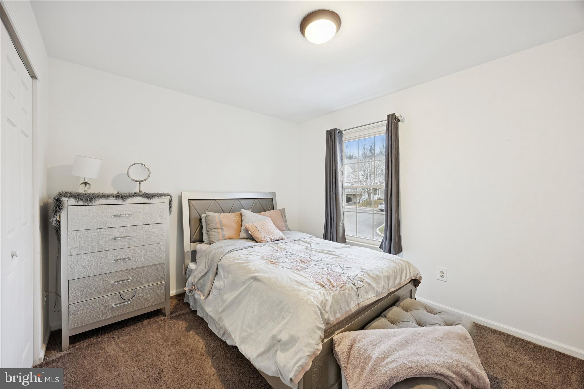 PROVIDENCE VIEW - Residential