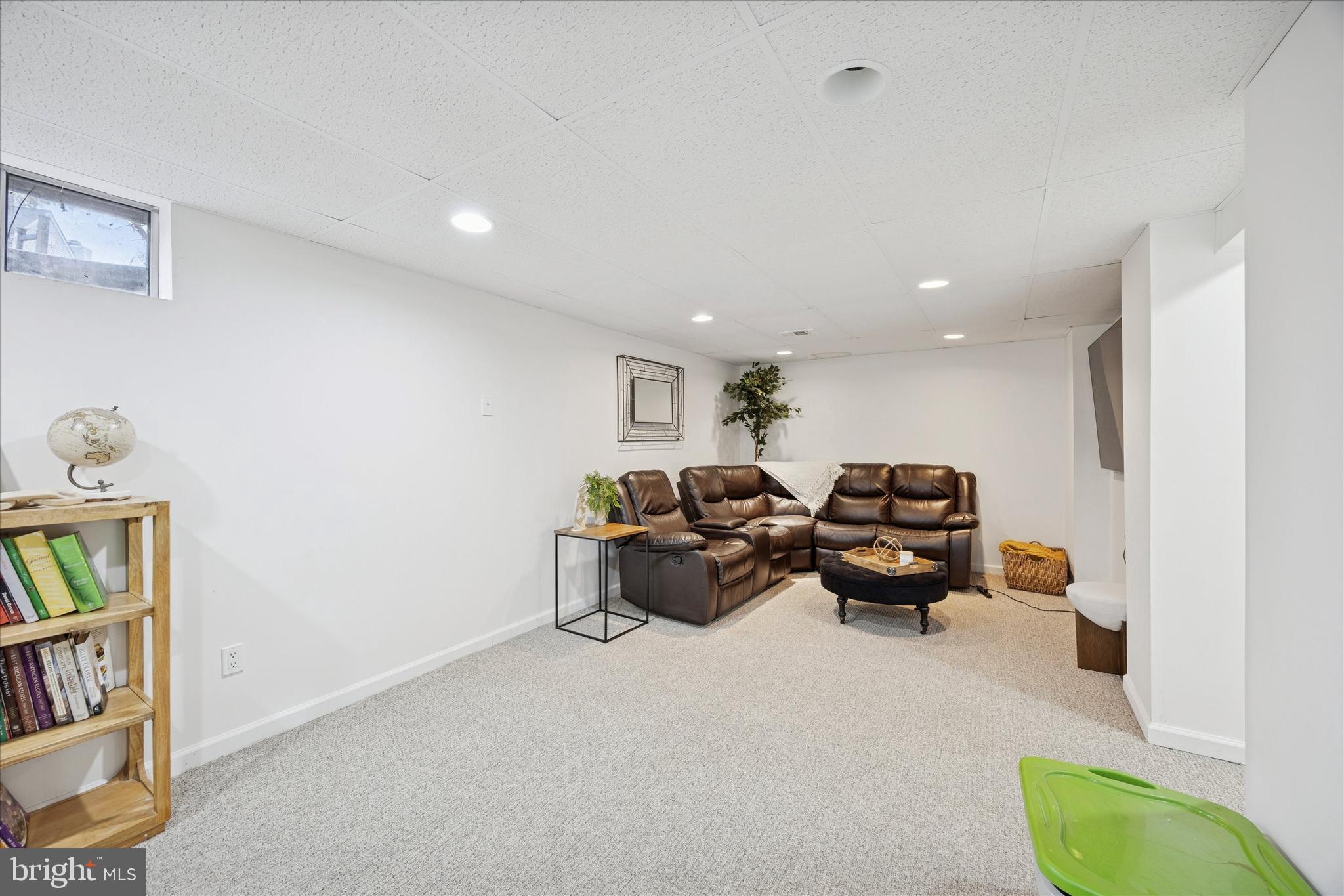 PROVIDENCE VIEW - Residential