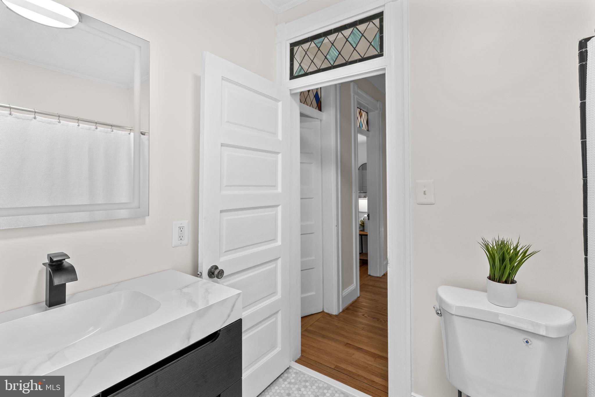 ROLAND PARK - Residential