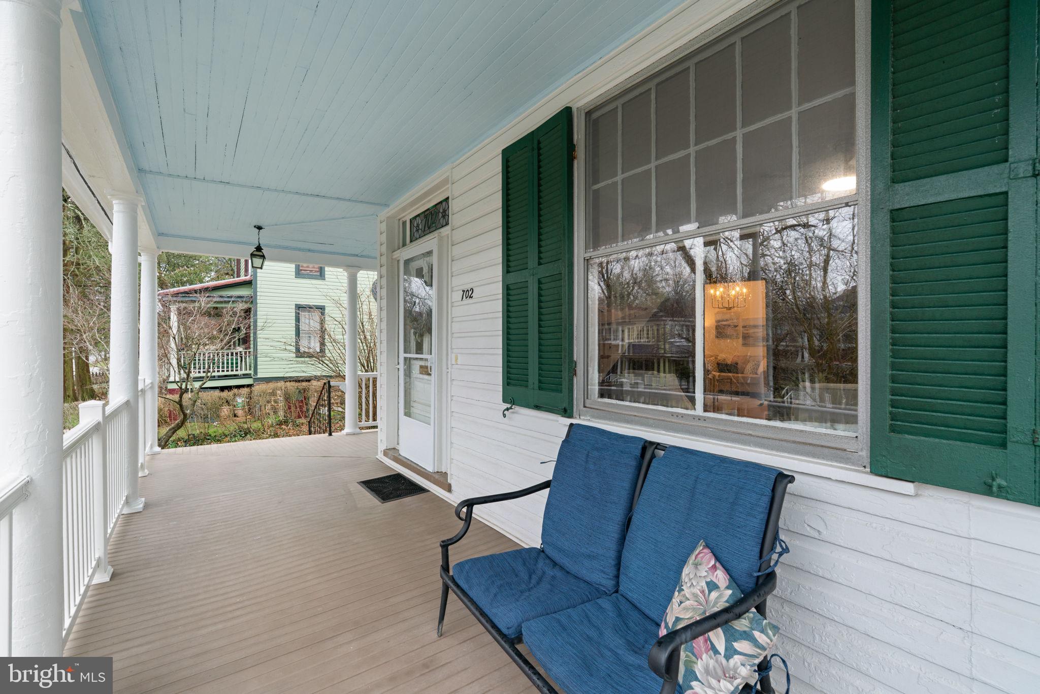 ROLAND PARK - Residential