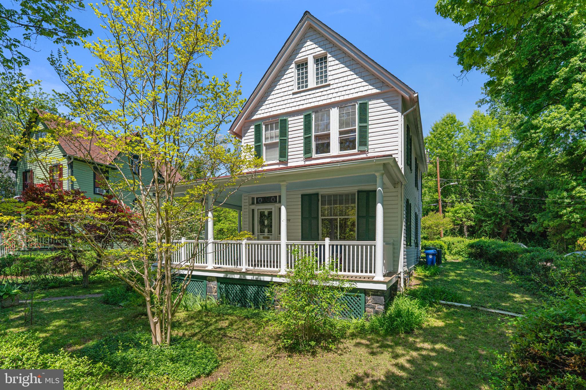 ROLAND PARK - Residential