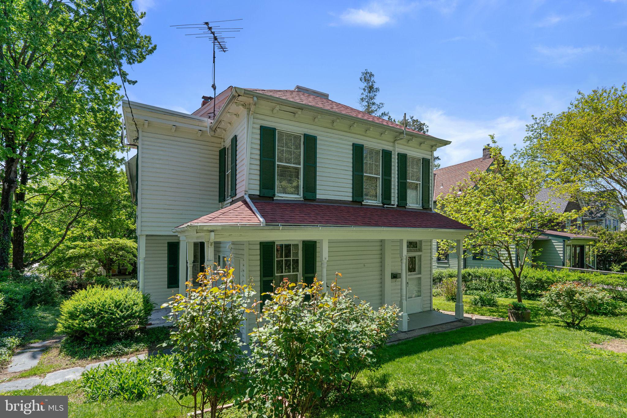 ROLAND PARK - Residential
