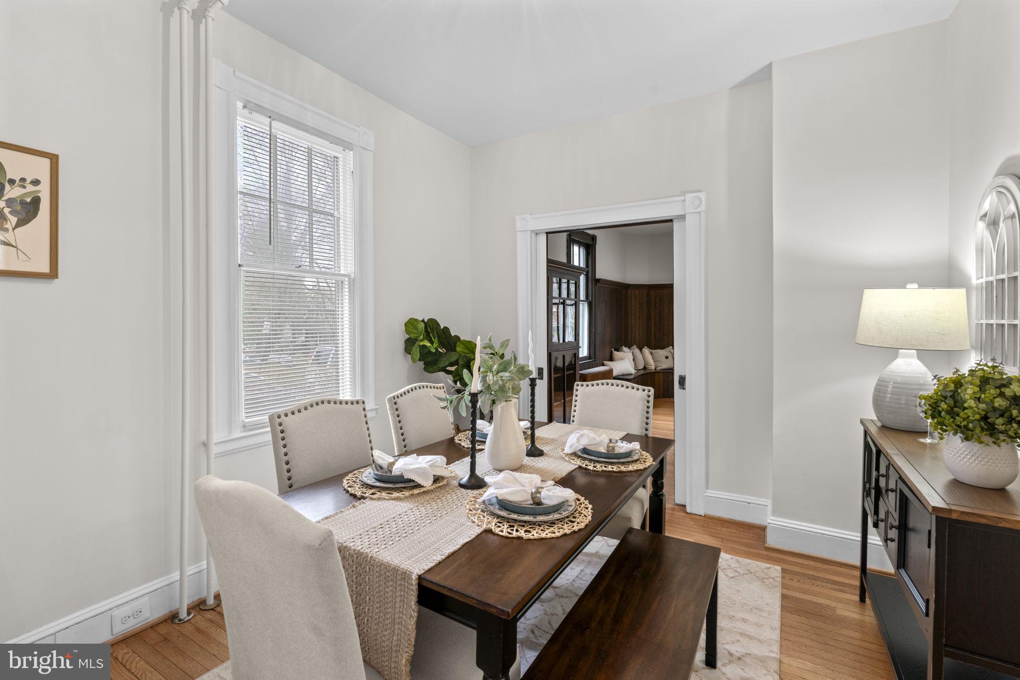 ROLAND PARK - Residential