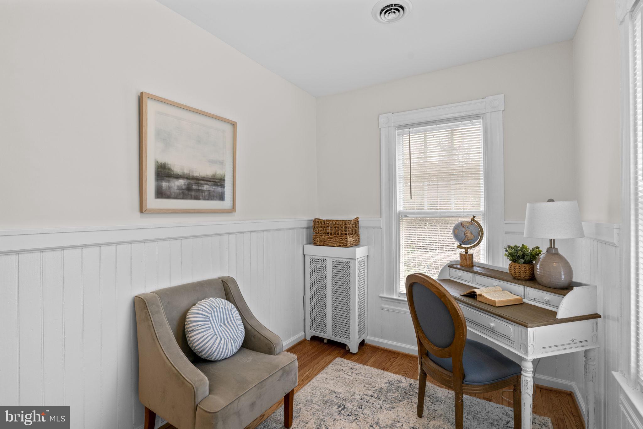 ROLAND PARK - Residential