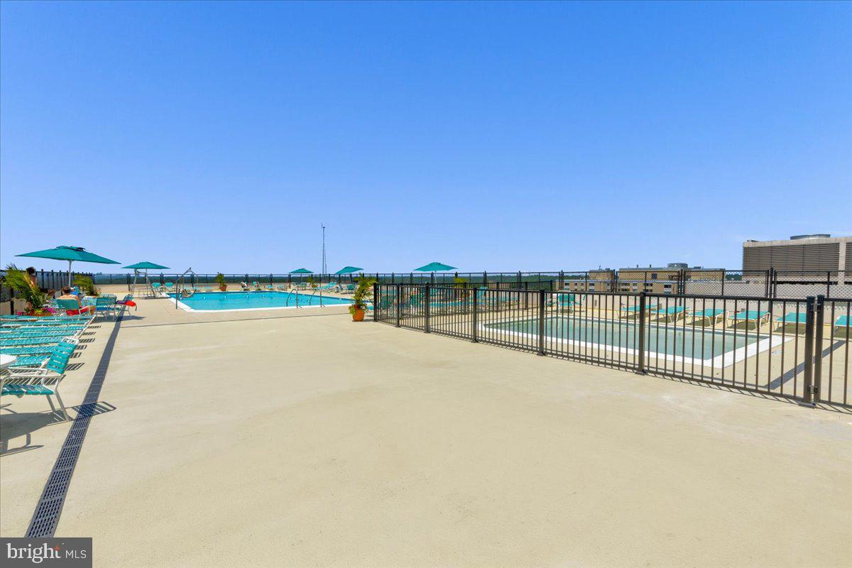 WILLOUGHBY OF CHEVY CHASE - Residential Lease