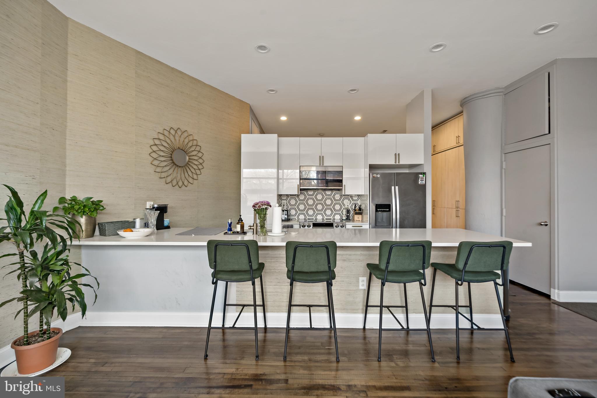 315 ARCH STREET 302