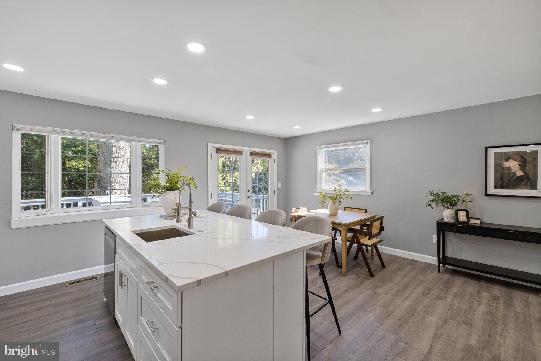 ARDEN ON THE SEVERN - Residential