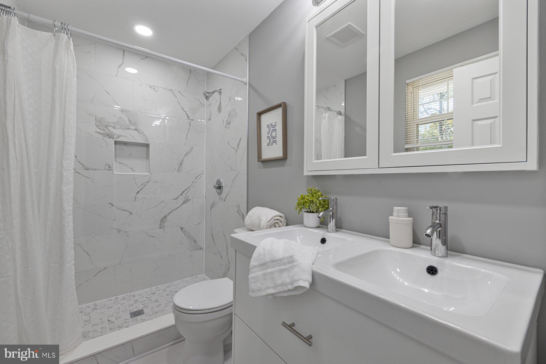 ARDEN ON THE SEVERN - Residential