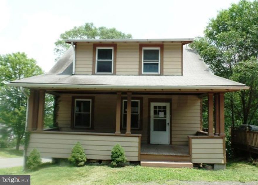 Conveniently located, this 3-bedroom, 1 bath home is situated on a corner lot.  It features a large living room, separate dining room and kitchen.  There is an attached garage and off-street parking.  The large, enclosed rear porch overlooks the backyard and offers plenty of space to sit and relax.  The large backyard is partially fenced.  Call today for an appointment!!!