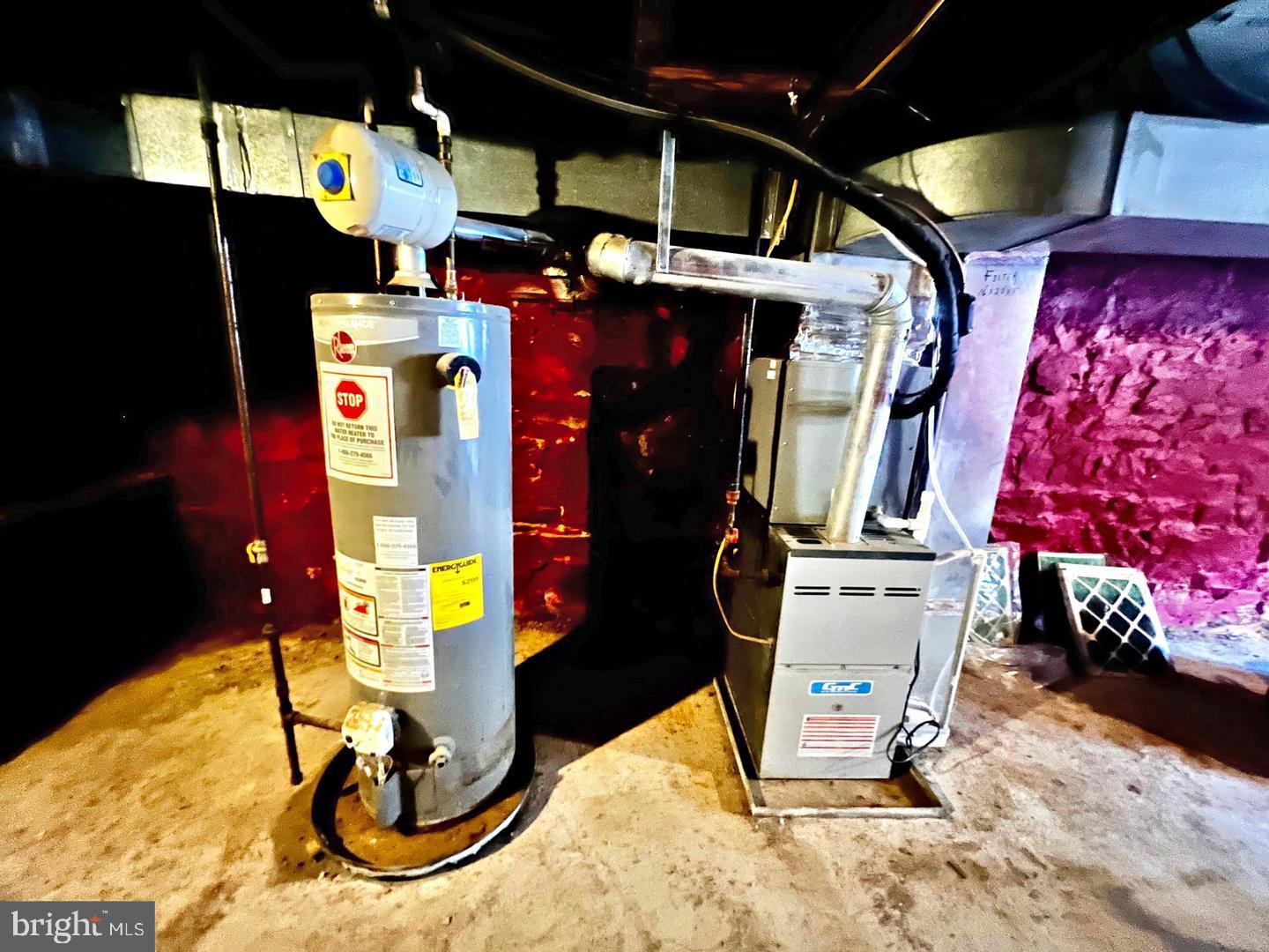 ALBEMARLE SQUARE - Residential