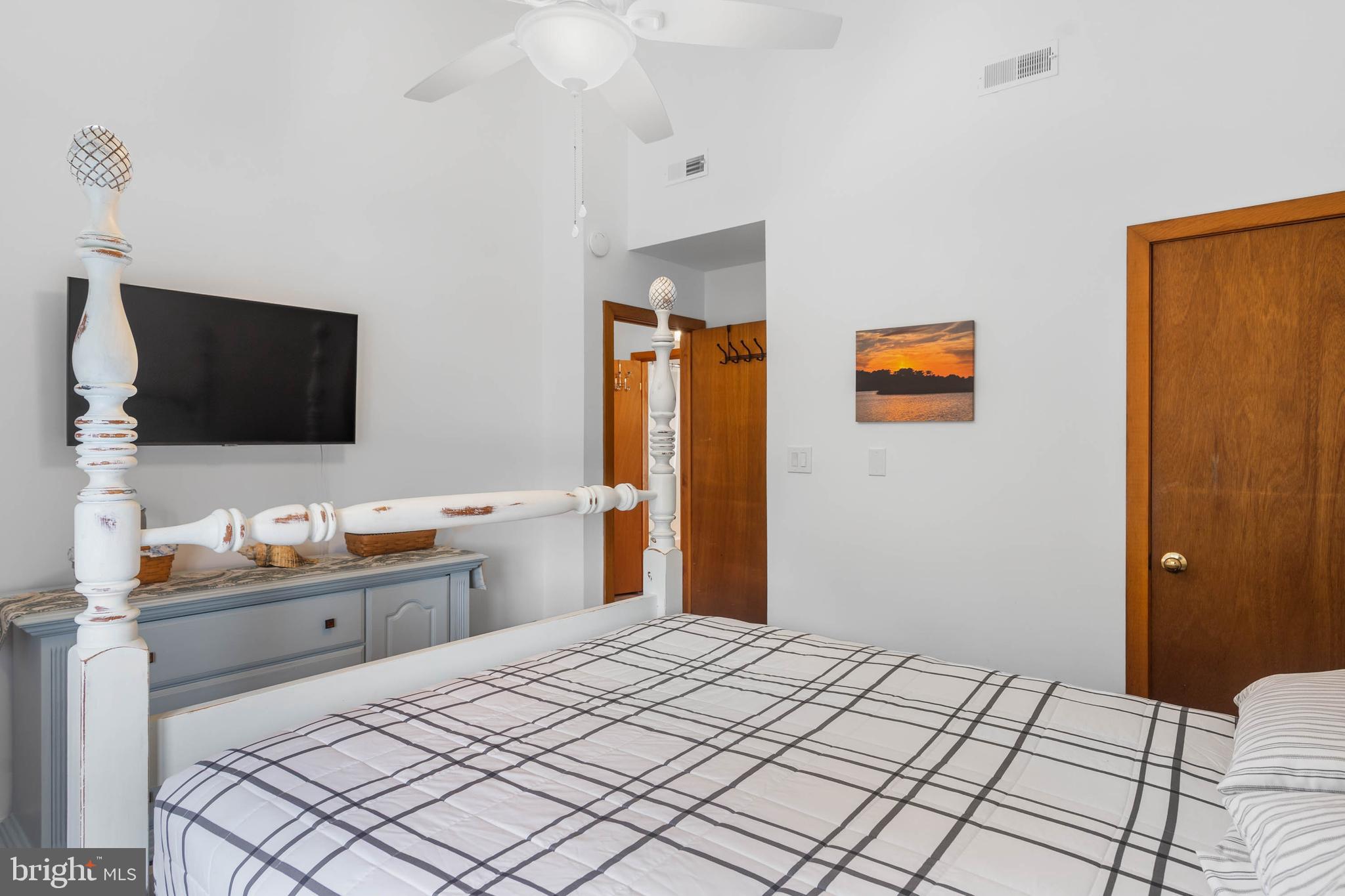 OCEAN WAY ESTATES - Residential