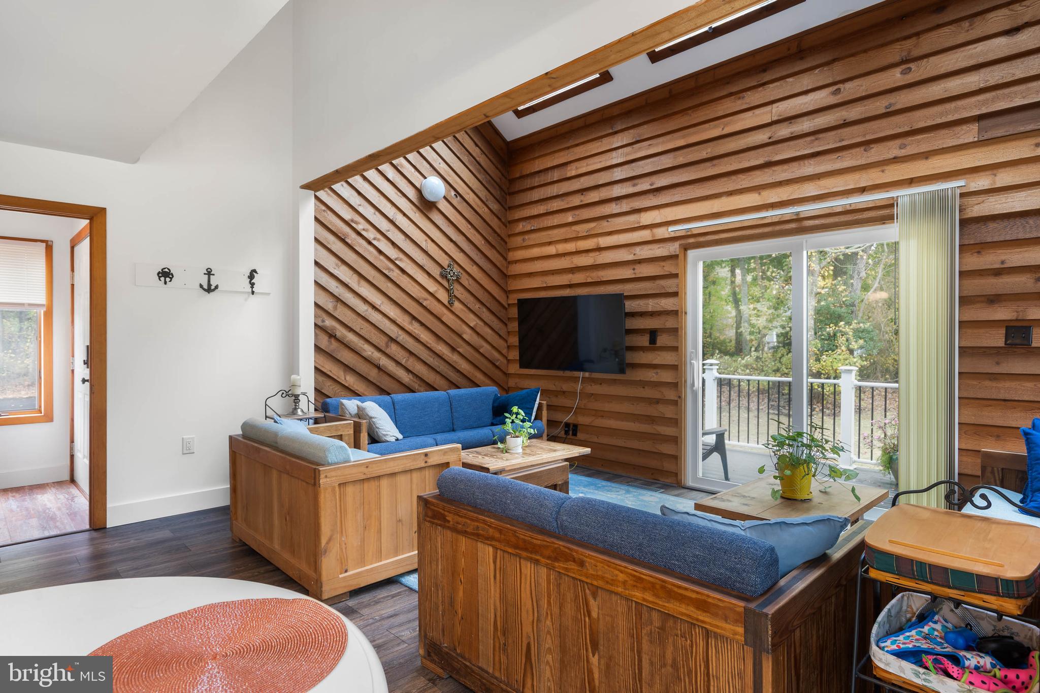 OCEAN WAY ESTATES - Residential