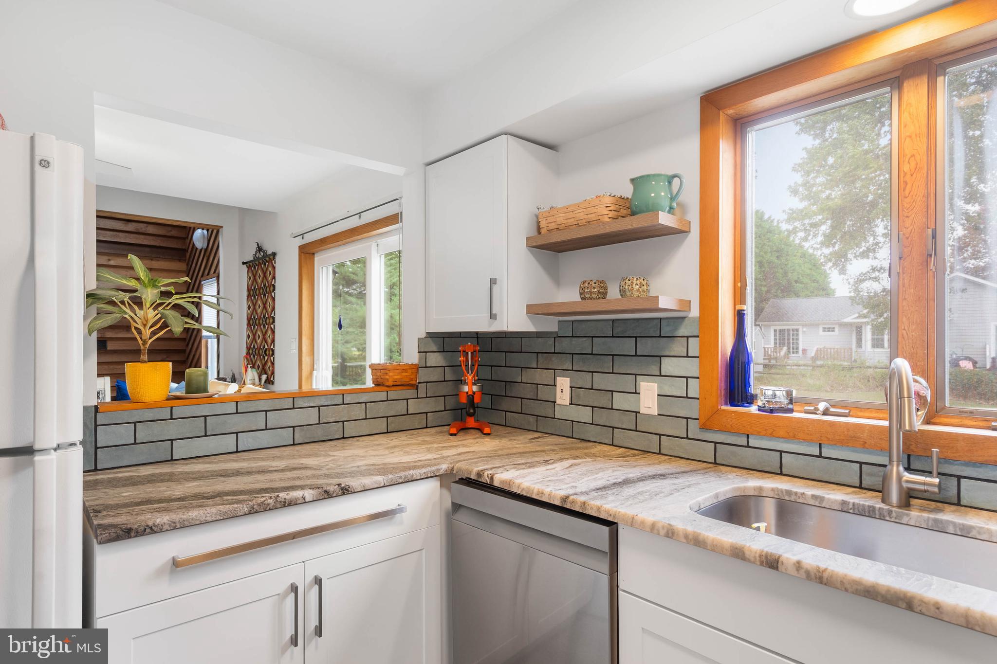 OCEAN WAY ESTATES - Residential