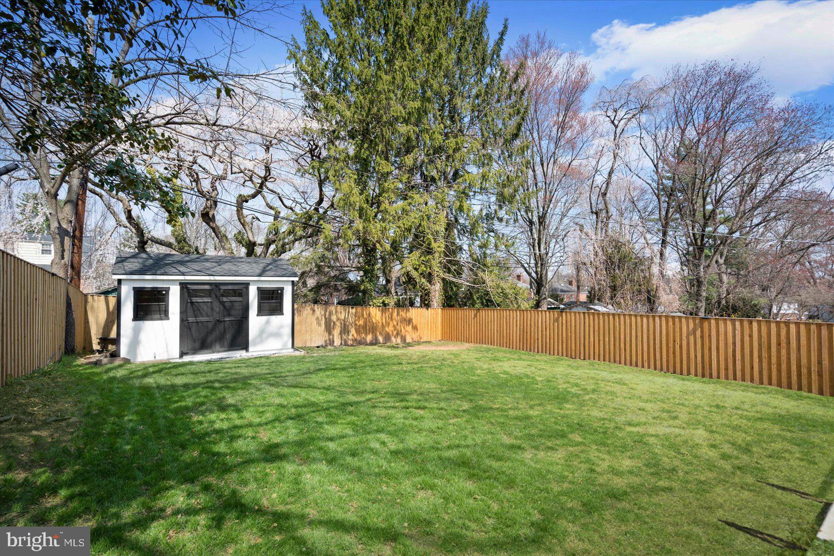 GREENBRIER - Residential