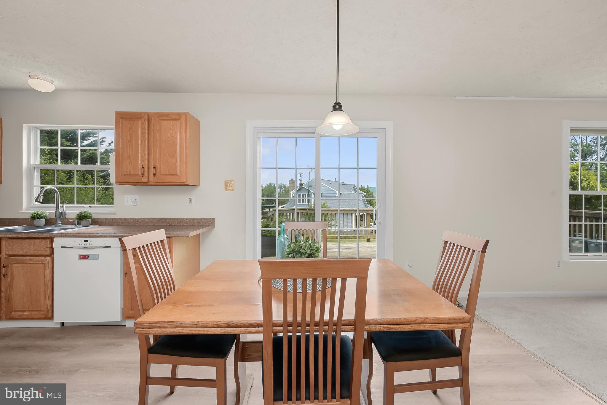 CAMBRIDGE FARMS - Residential