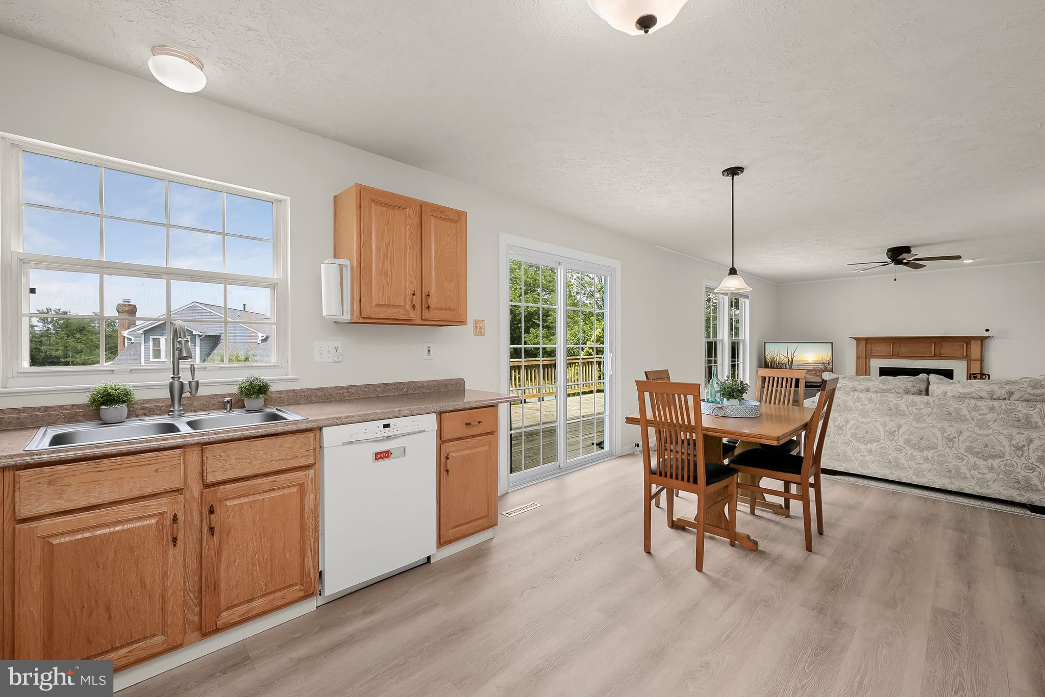 CAMBRIDGE FARMS - Residential