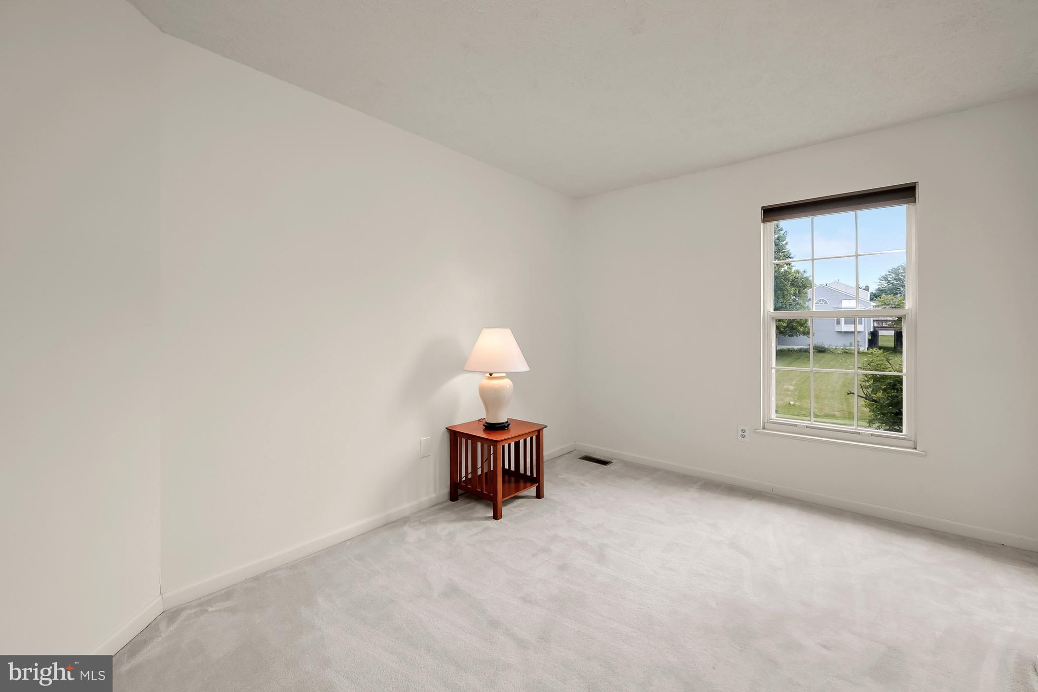 CAMBRIDGE FARMS - Residential