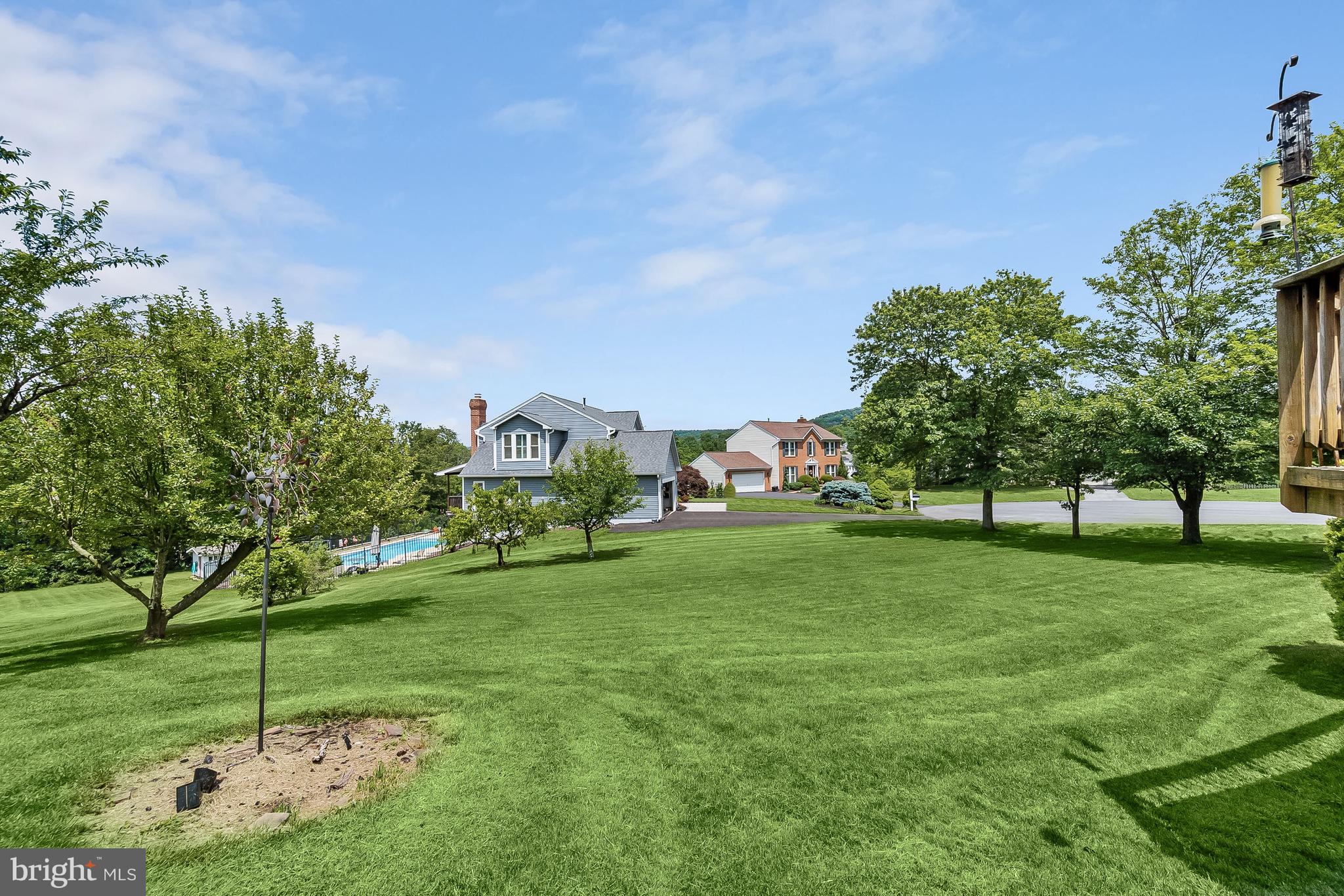 CAMBRIDGE FARMS - Residential