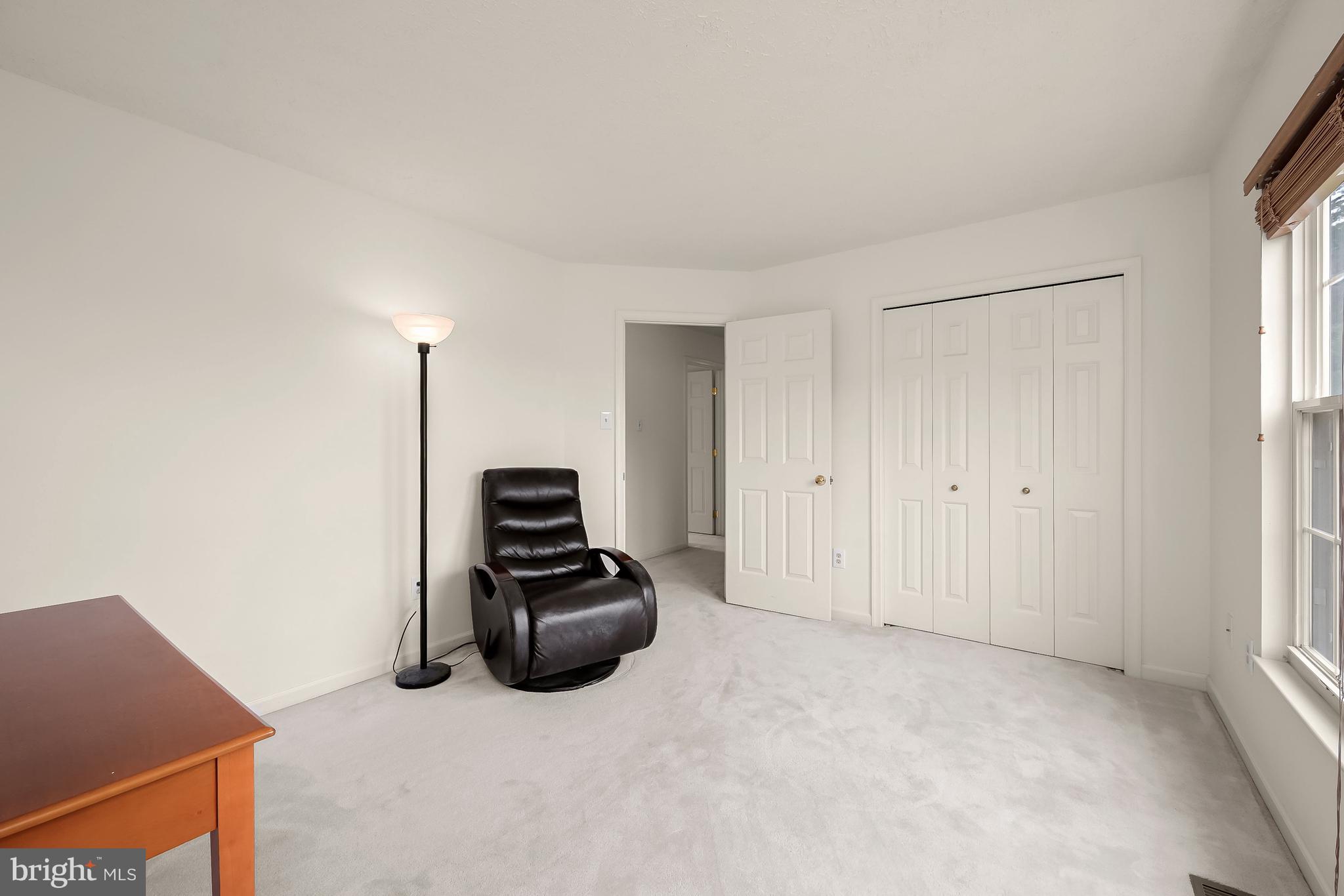 CAMBRIDGE FARMS - Residential