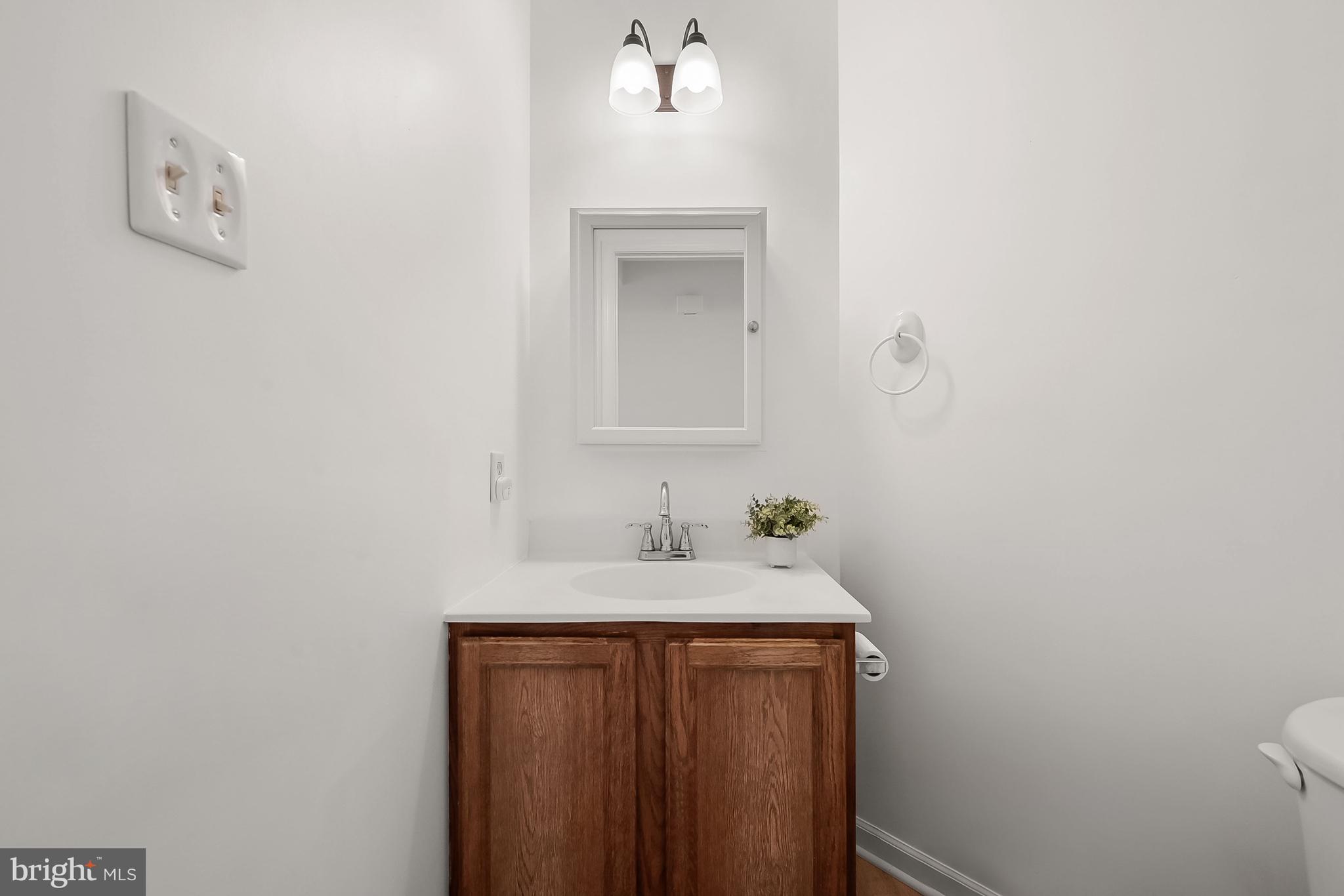 CAMBRIDGE FARMS - Residential