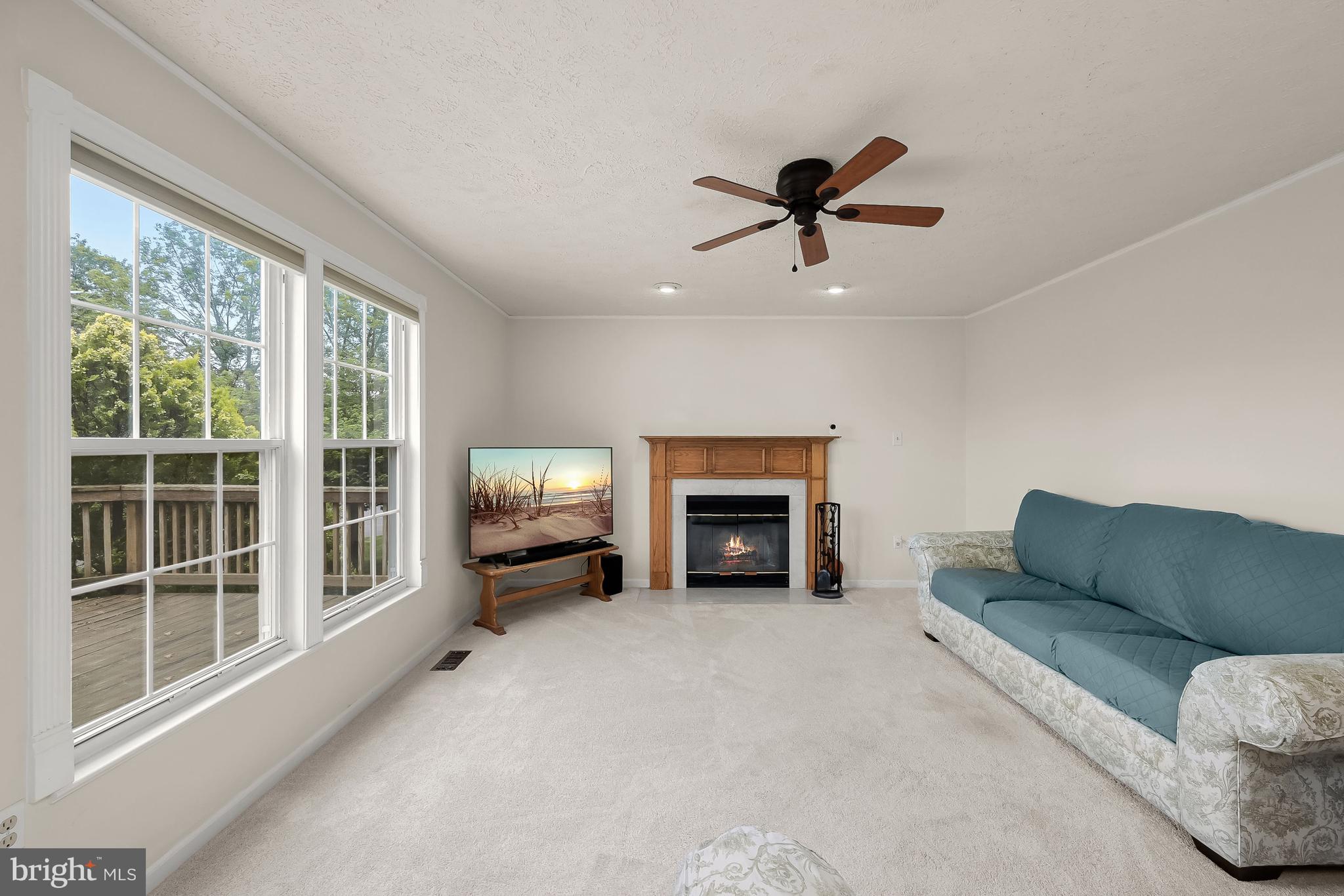 CAMBRIDGE FARMS - Residential