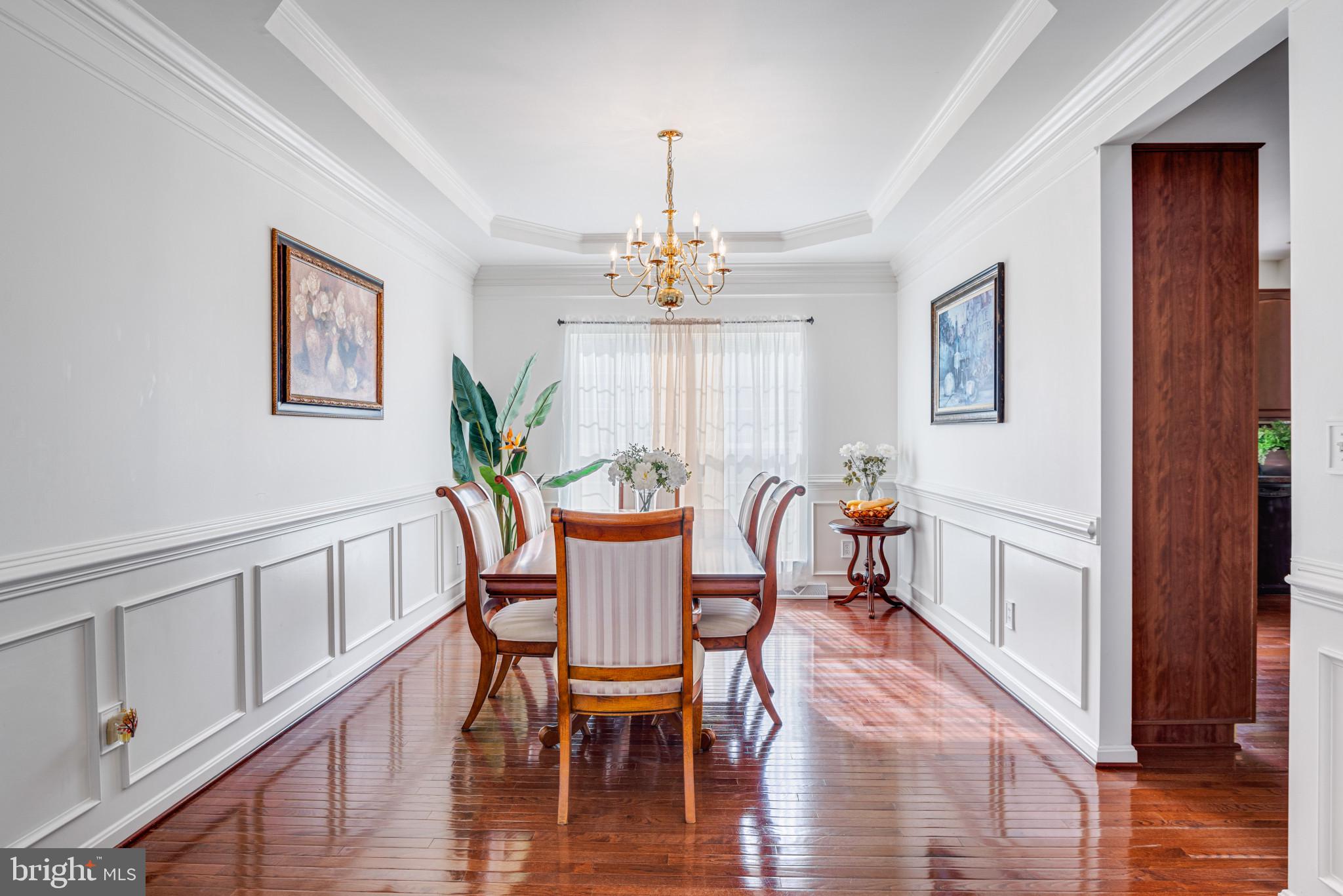 BROWNSTONE MANOR - Residential