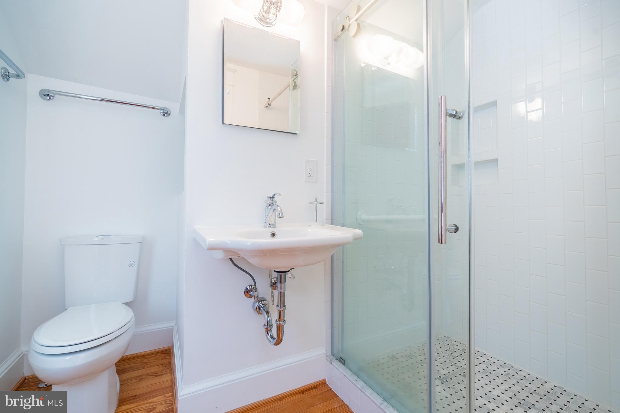 ADDISON HEIGHTS - Residential Lease