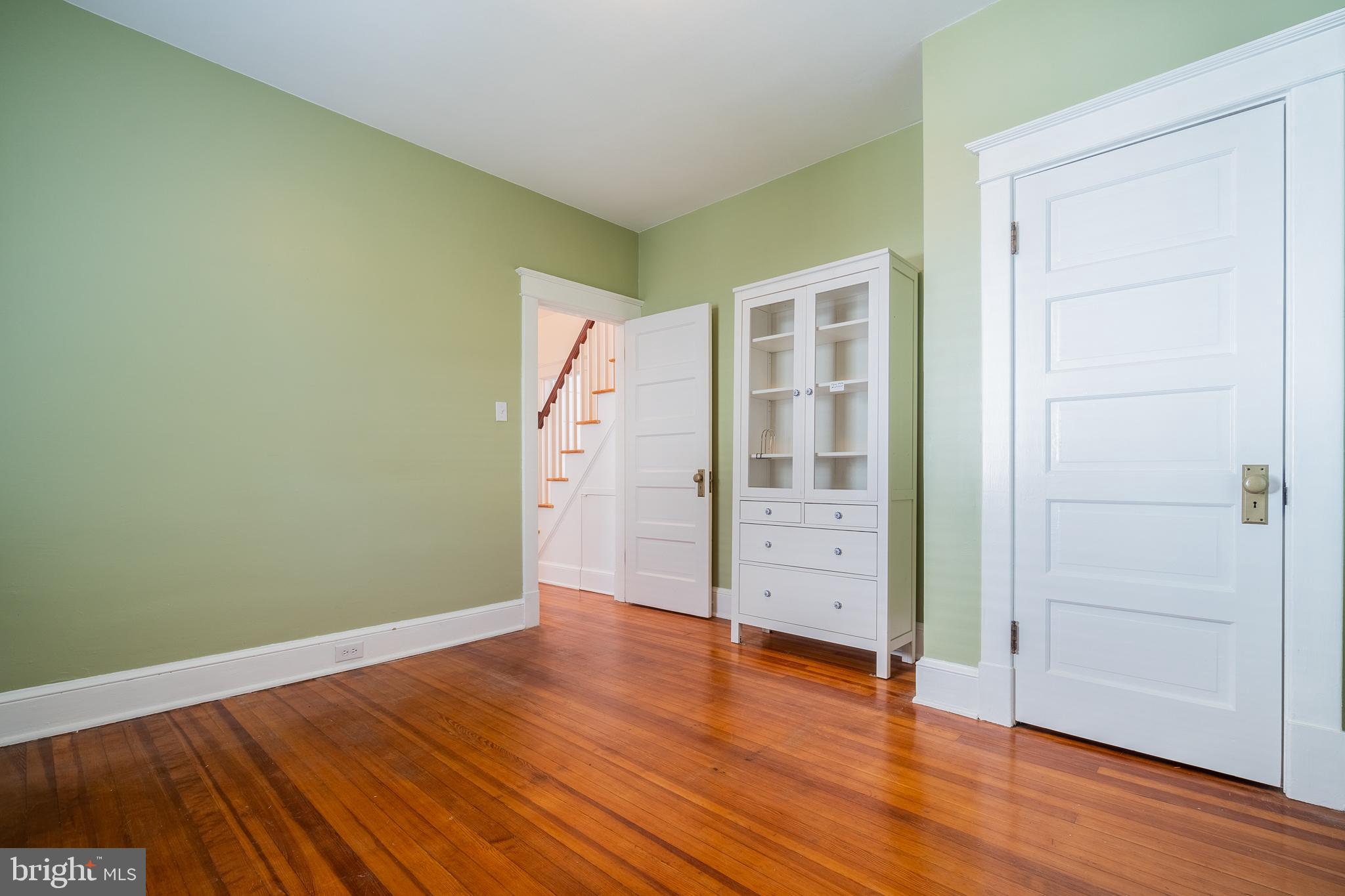 ADDISON HEIGHTS - Residential Lease