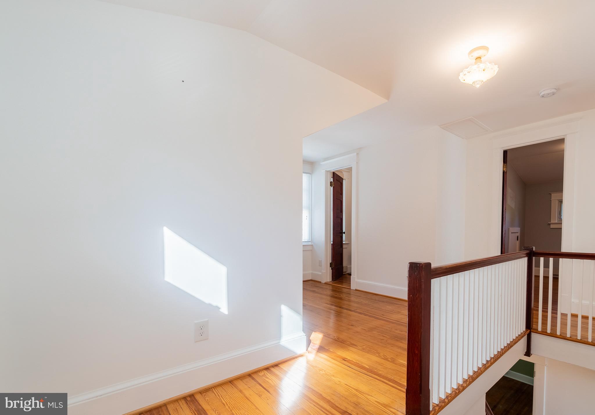 ADDISON HEIGHTS - Residential Lease