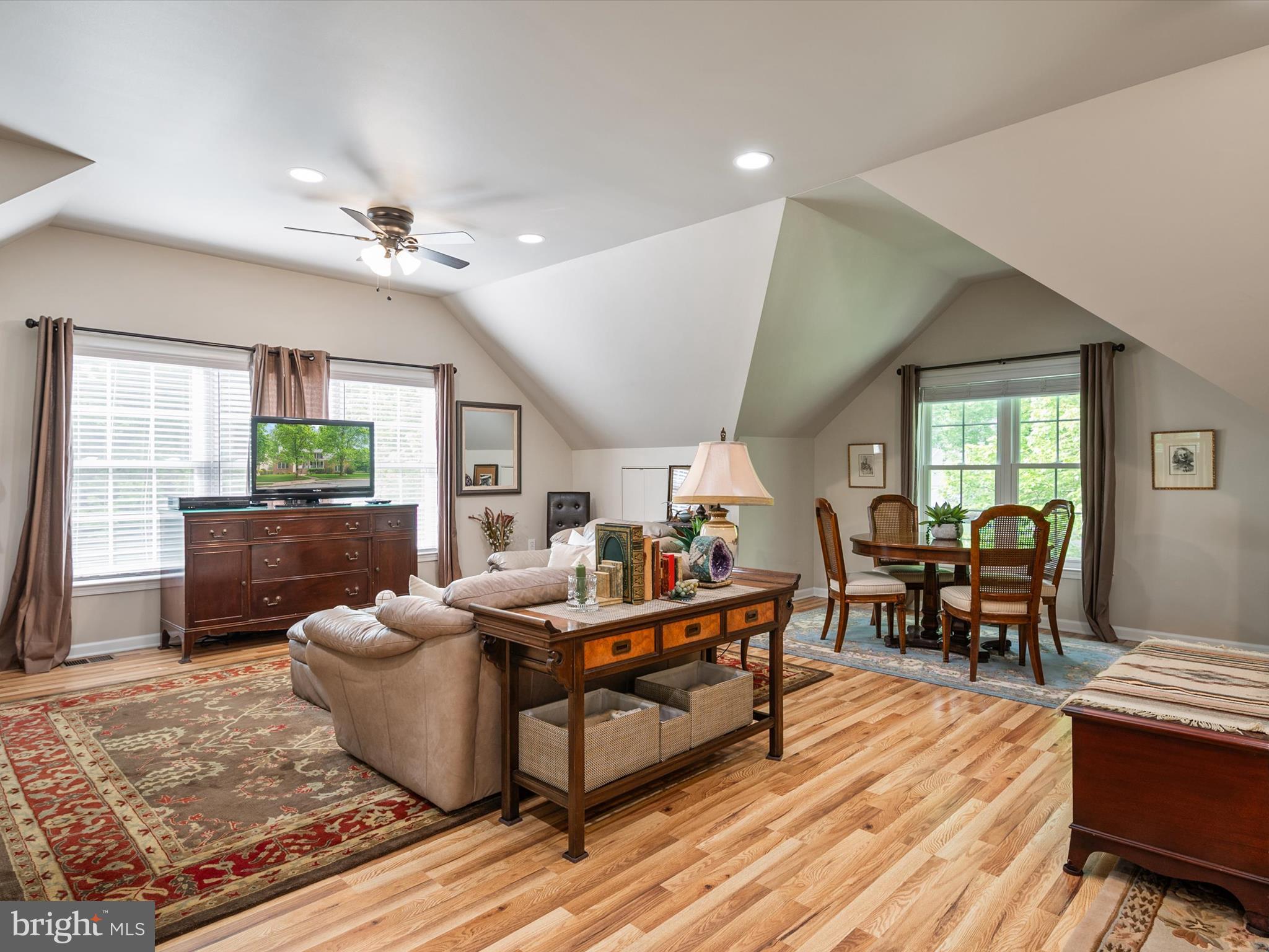 CROFTON CREST - Residential