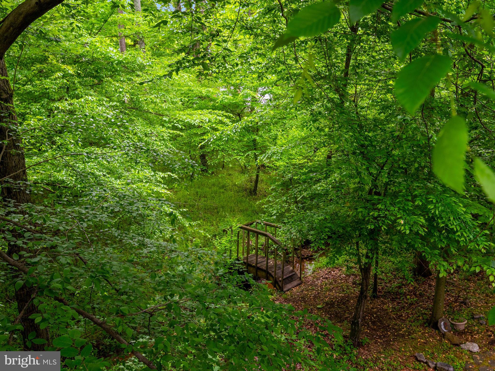 CROFTON CREST - Residential