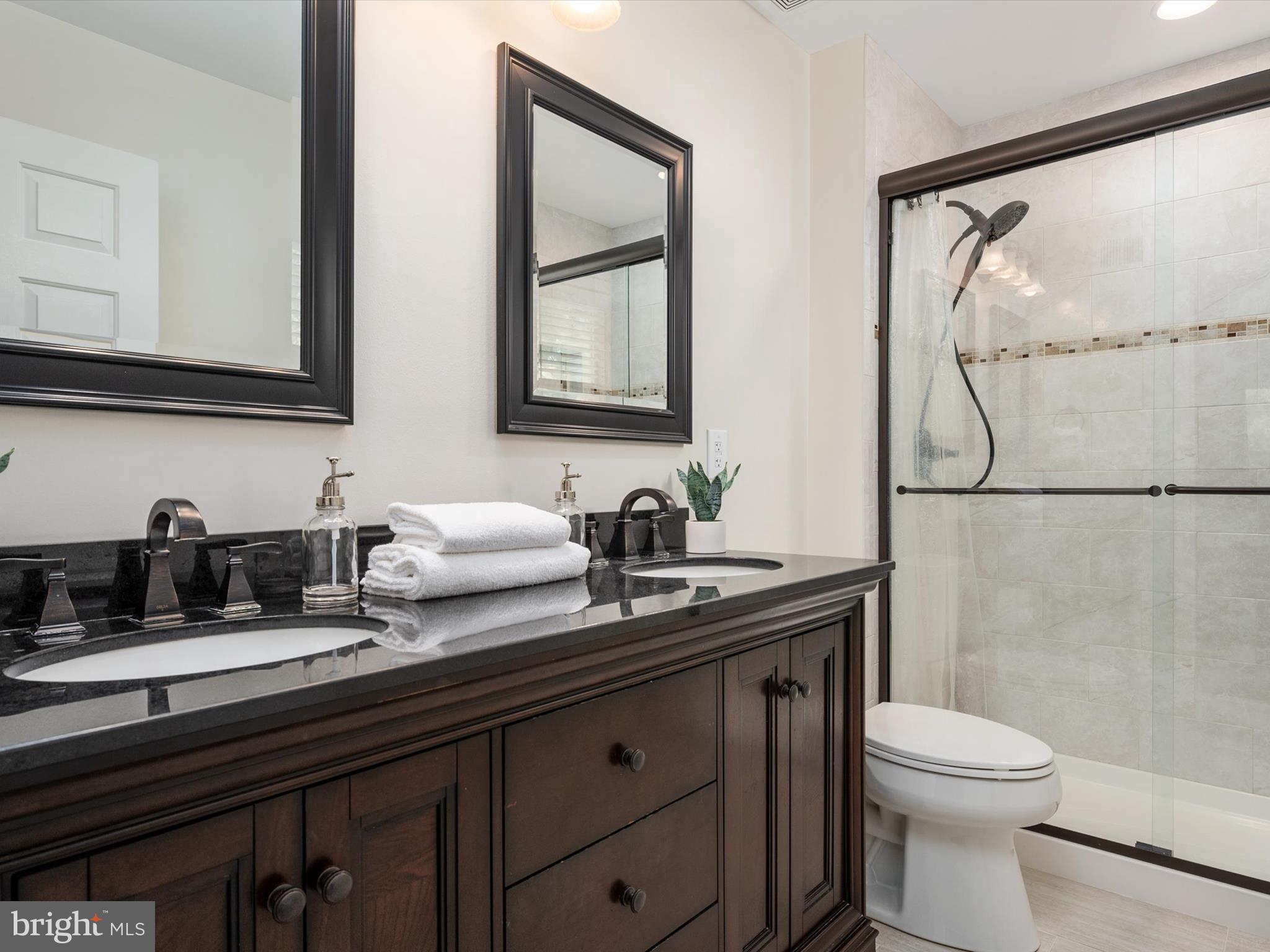 CROFTON CREST - Residential