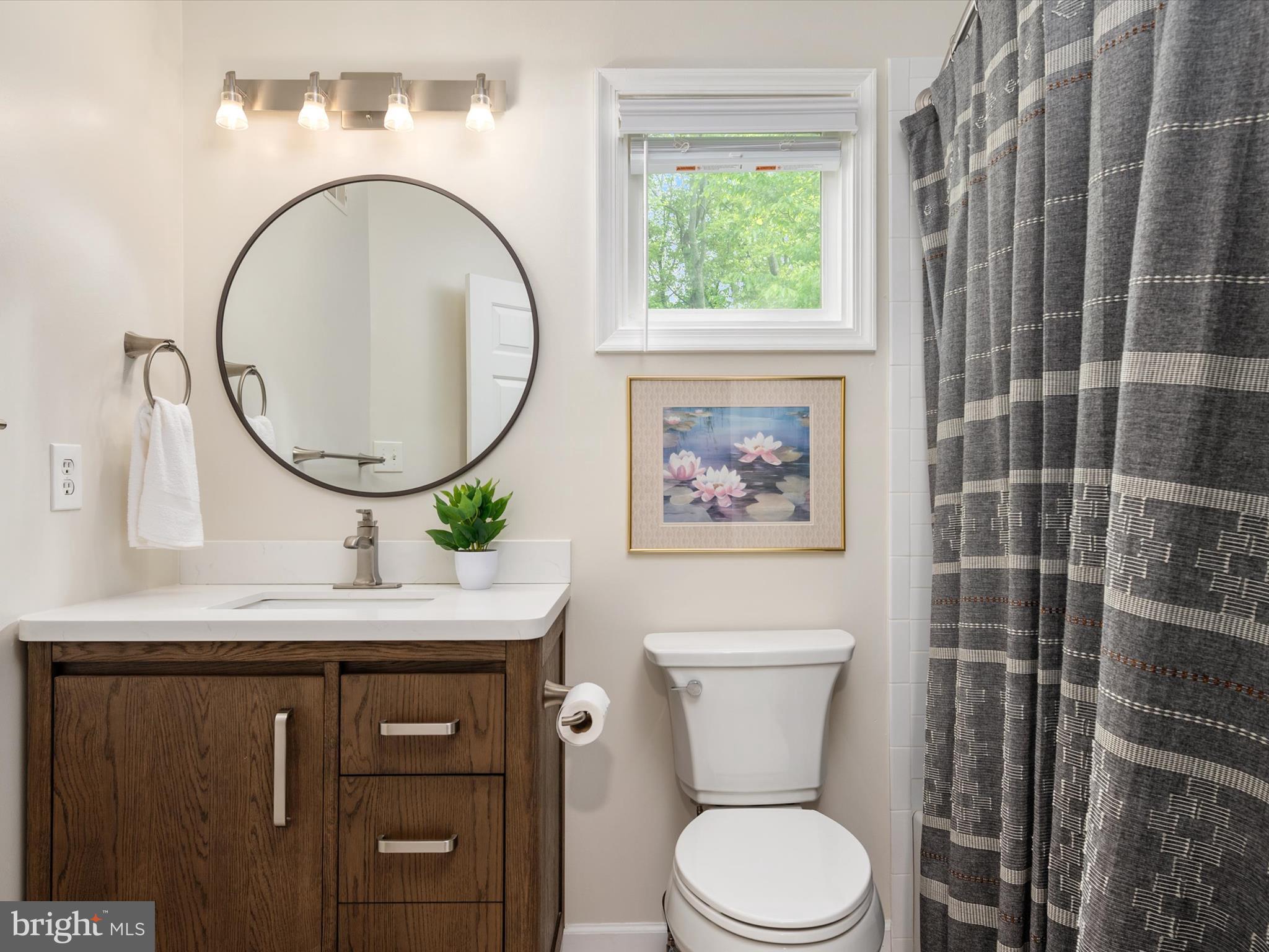 CROFTON CREST - Residential