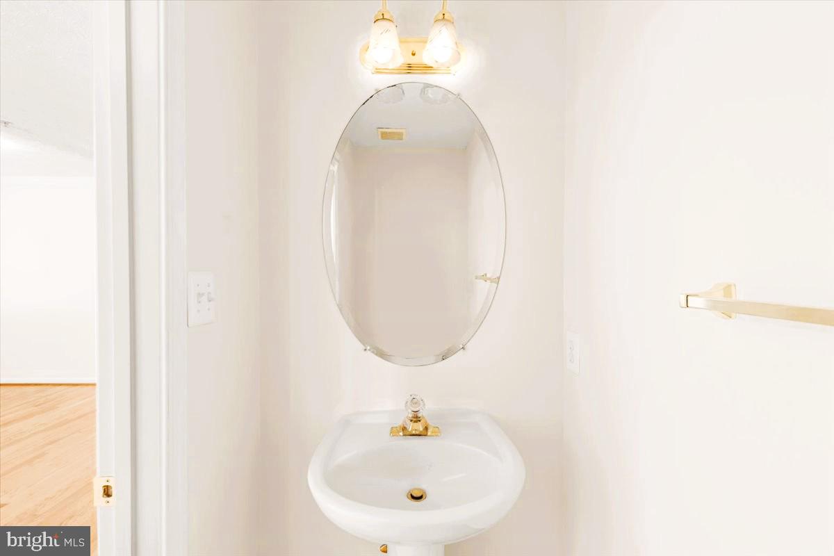 MARLTON TOWN CENTER - Residential