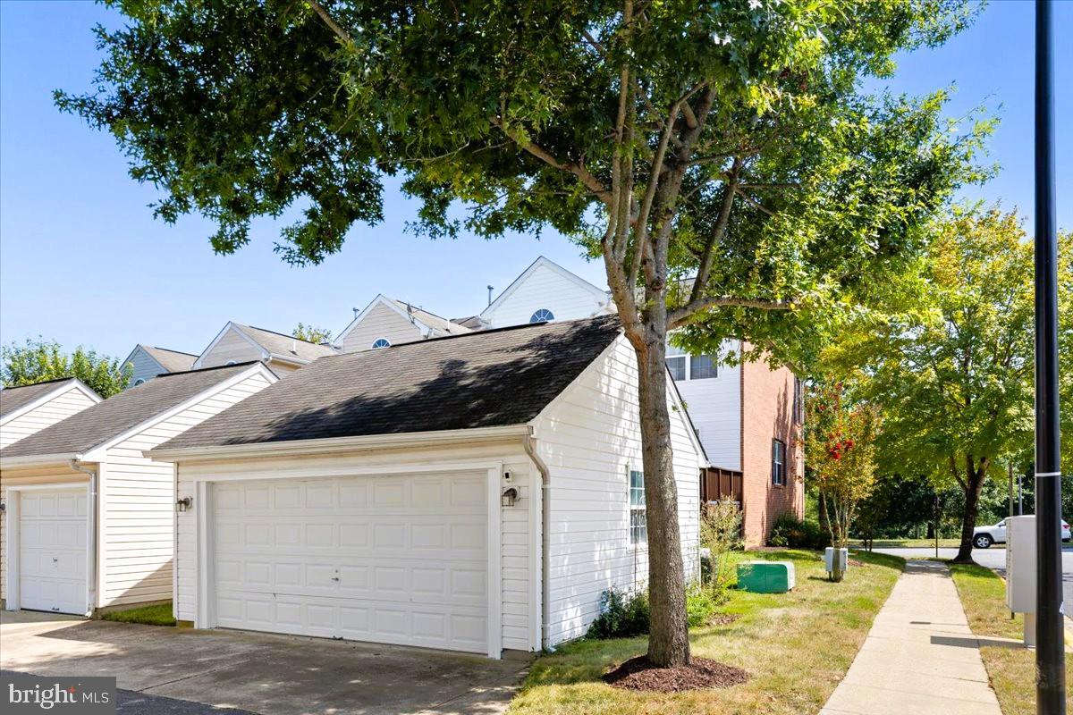 MARLTON TOWN CENTER - Residential