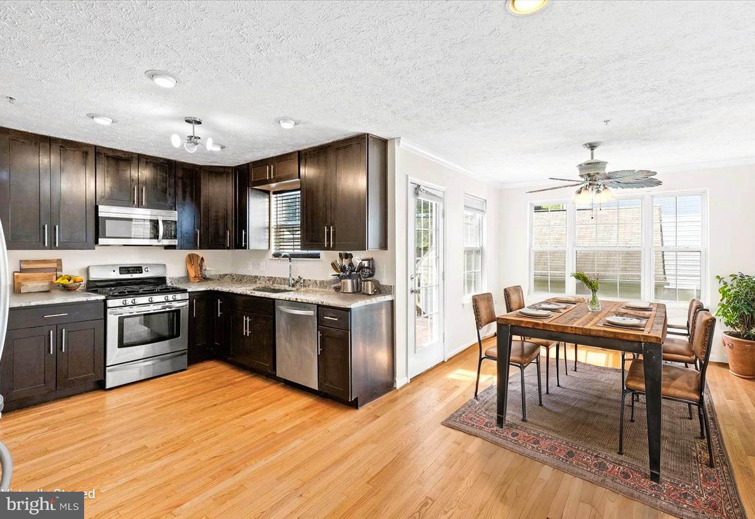 MARLTON TOWN CENTER - Residential