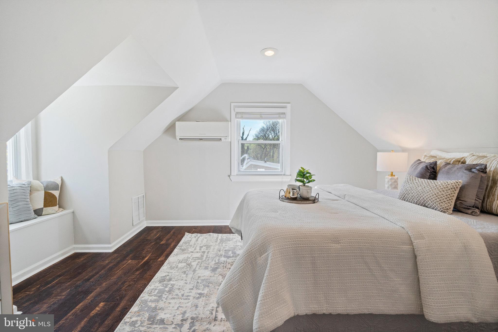 CITY PARK HOMES - Residential