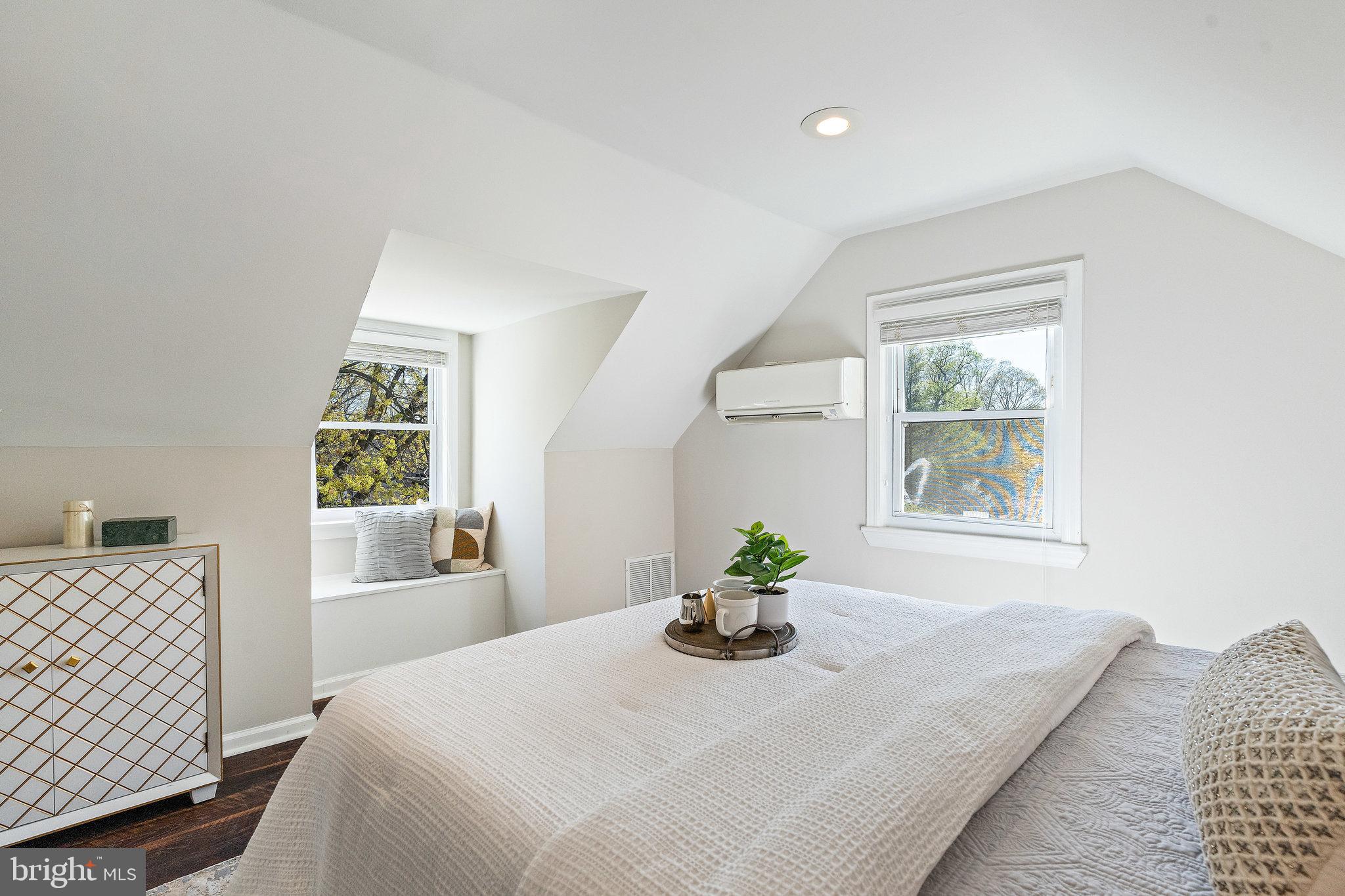 CITY PARK HOMES - Residential