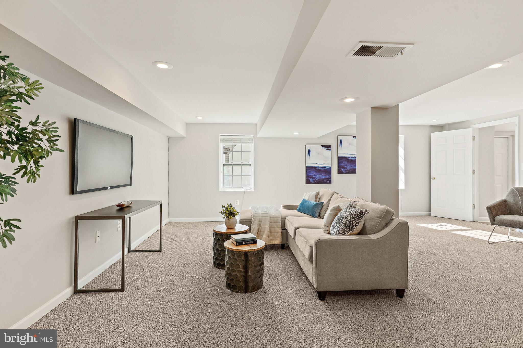 CITY PARK HOMES - Residential