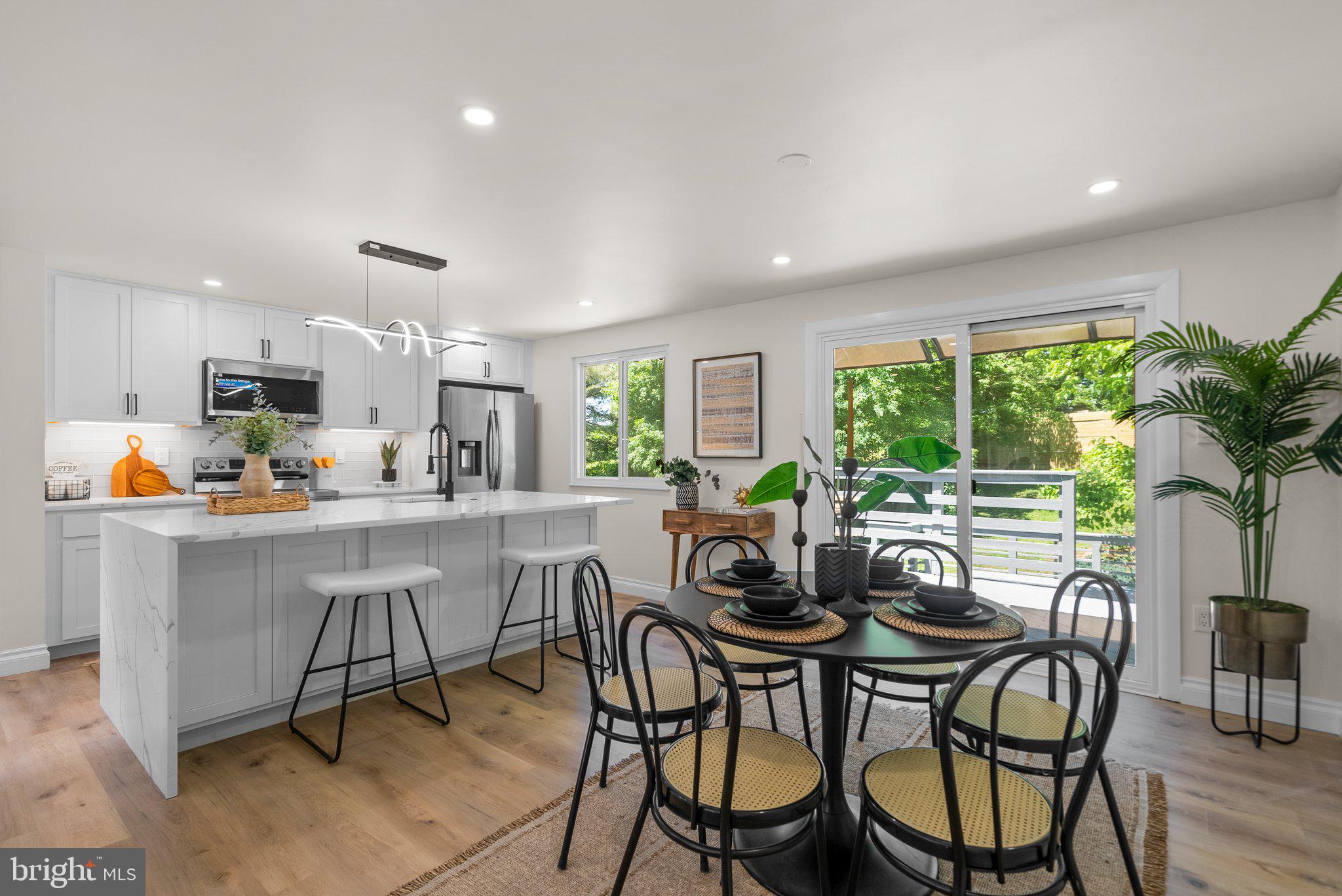 CHARLENE - Residential